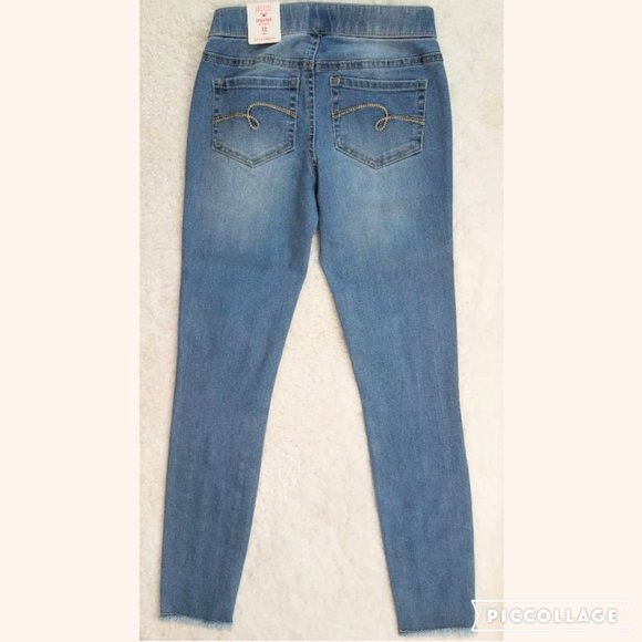 JUSTICE Embellished Mid Rise Pull-On Jean Leggings - Girl's 12 Slim - Picture 2 of 5